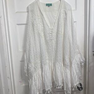 white one size cover up / dress